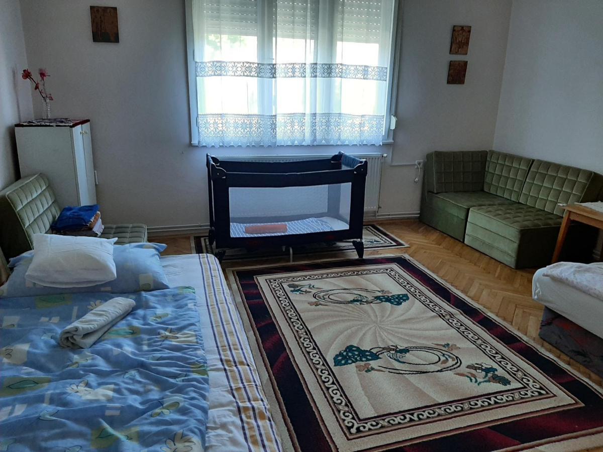 Új Élet Weekend house Villa Balatonkeresztúr Buitenkant foto